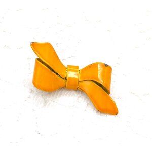 Vintage Yellow Enamel Bow Shaped Pin Brooch With Clasp Closure